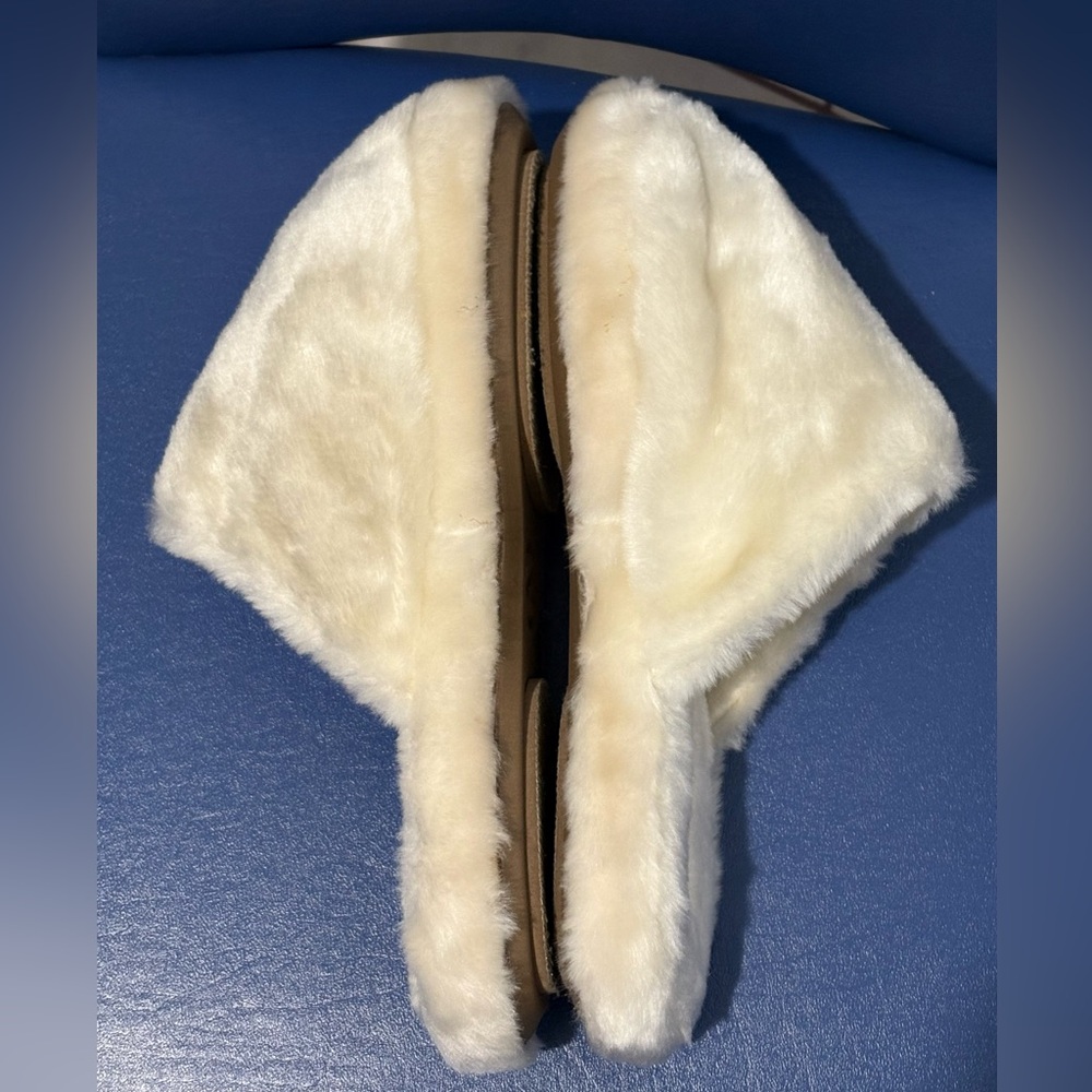 NWOT Michael Kors women's ivory/gold faux fur acrylic closed toe bling slippers - Picture 10 of 11